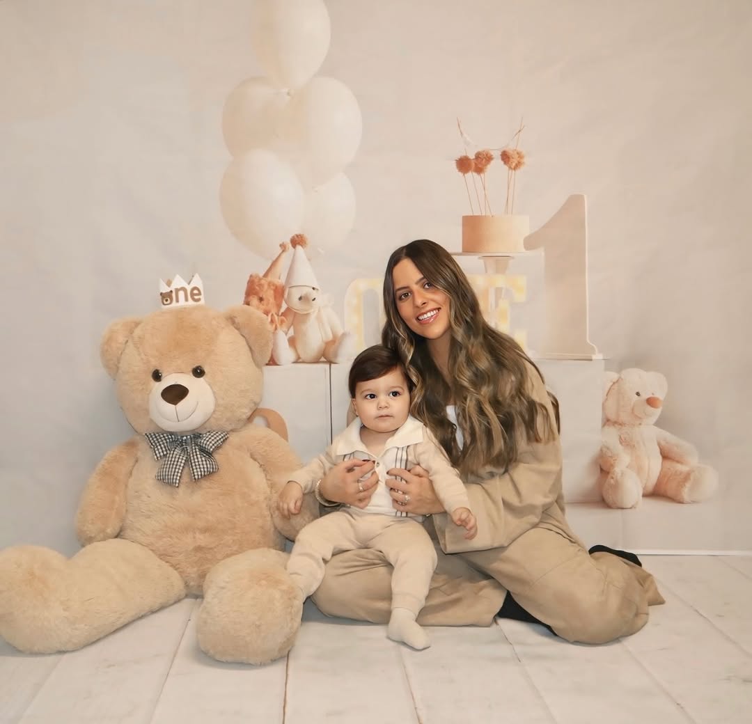 This is ONE!🧸🎂