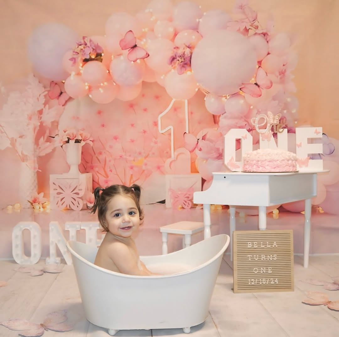 Bella Turns ONE! 👐🏻