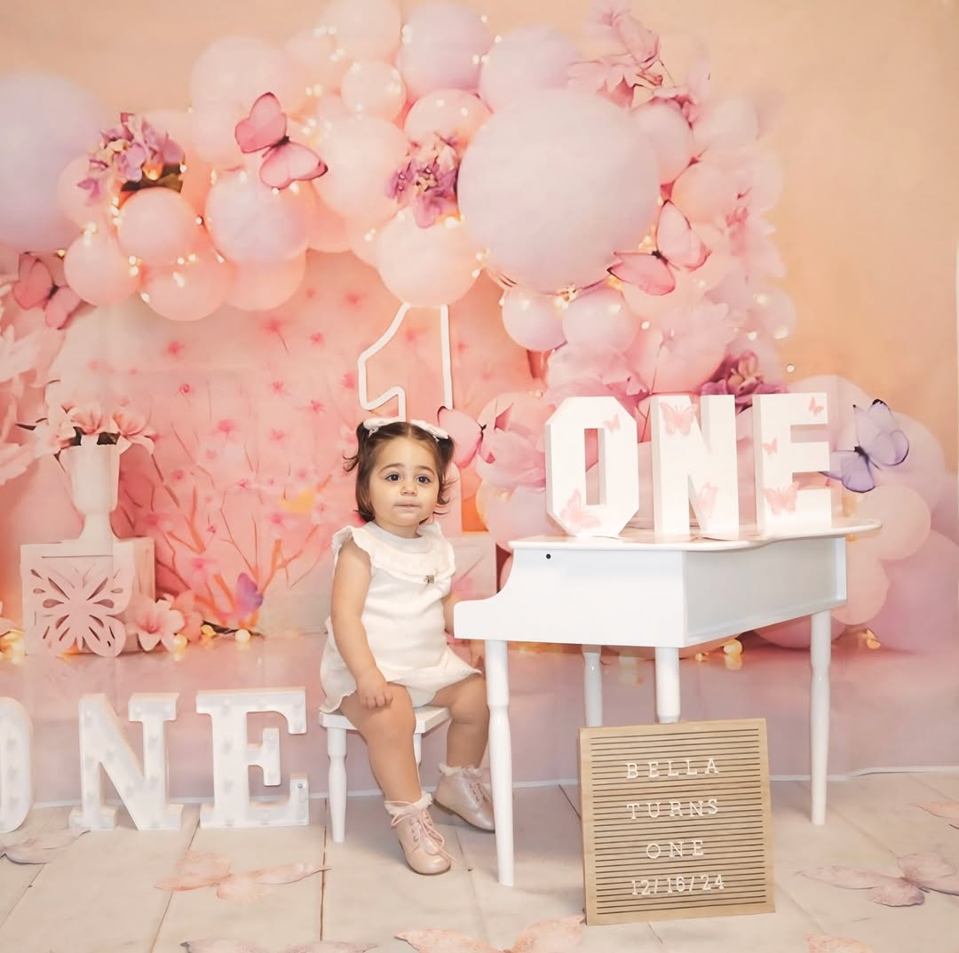 Bella Turns ONE! 👐🏻