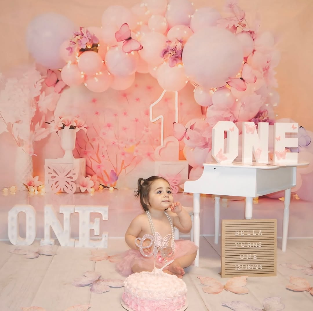 Bella Turns ONE! 👐🏻