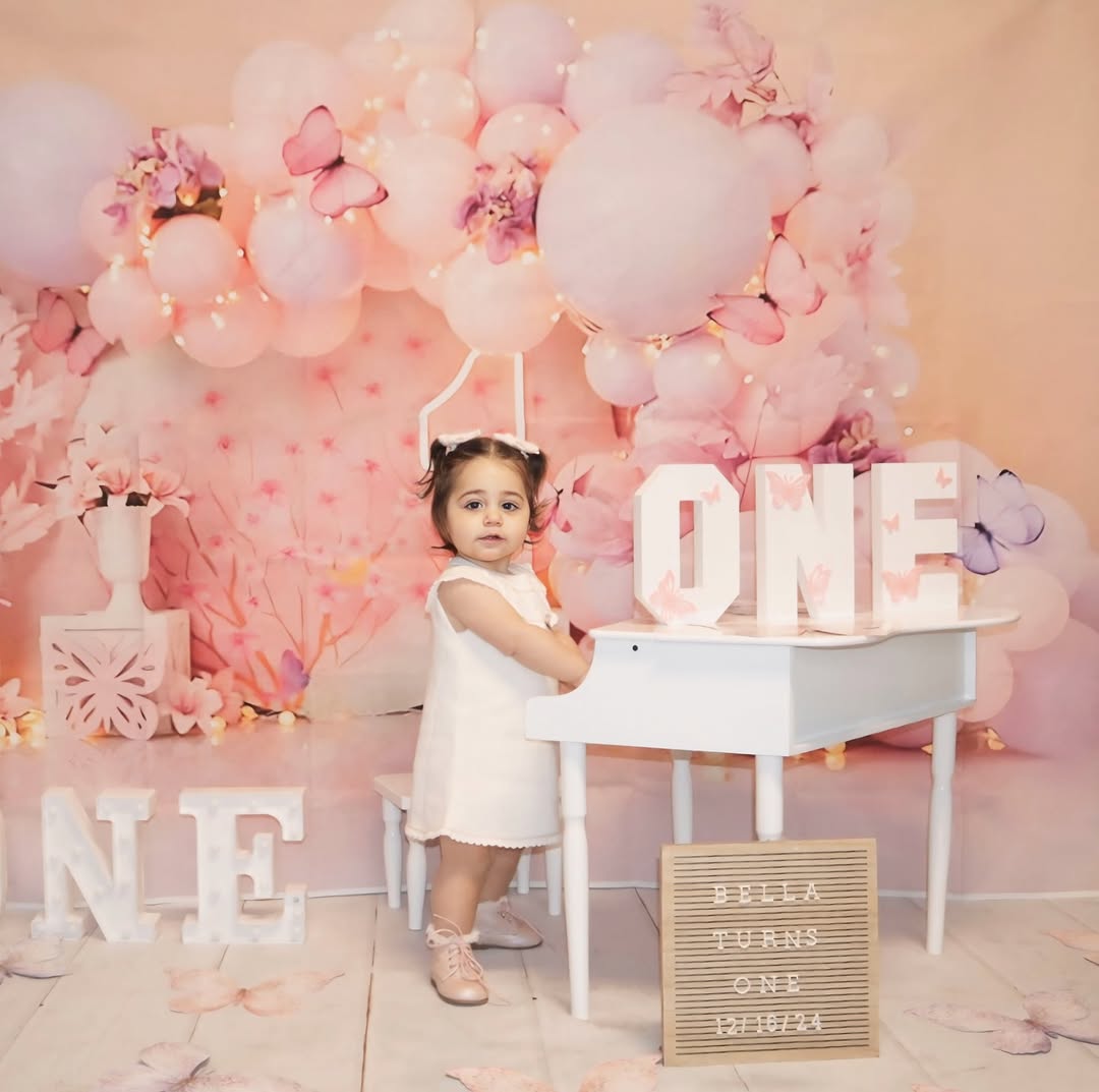 Bella Turns ONE! 👐🏻